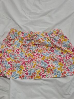 Old Navy Flower Skirt Girls Size L